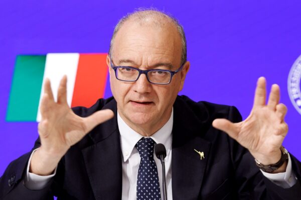 Valditara: “Albanese? In alcuni esponenti dell’opposizione sopravvive cultura totalitaria”