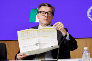 Manovra, il governo riscrive la legge di bilancio: pronte modifiche per 3,5 miliardi