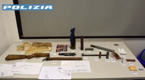 Treviso, 15enne arrestato per apologia di terrorismo: incitava atti violenti di matrice xenofoba