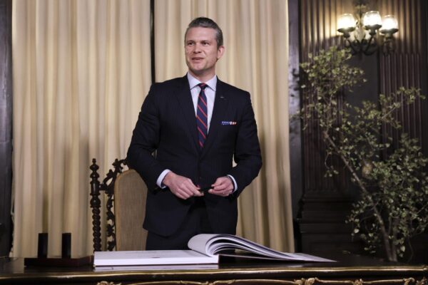 Usa, Hegseth: “Non pubblicheremo video dell’attacco del 2 settembre”